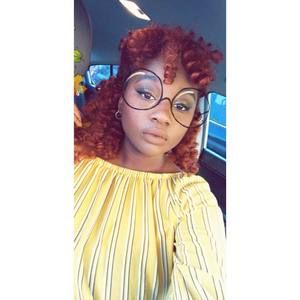 Meet your Posher, Gaby